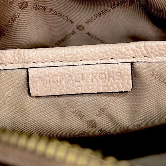Michael Kors Blush Pebbled Leather Chain Detail Crossbody Bag - Picture 11 of 16